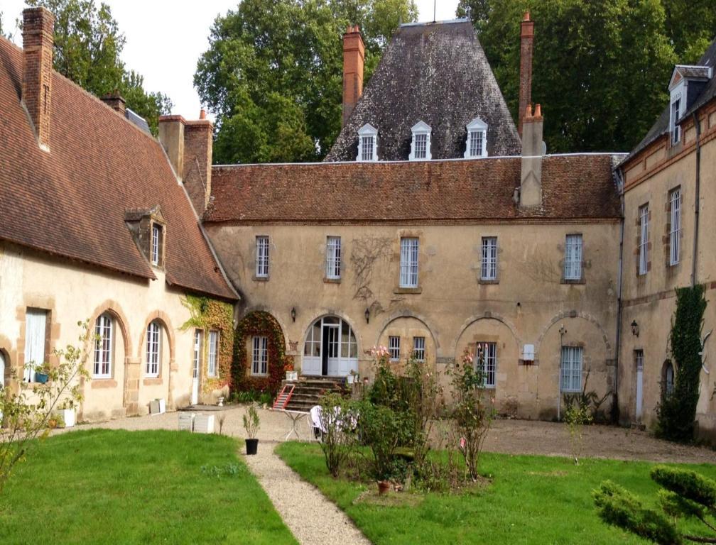 Chateau De Villars Villeneuve-sur-Allier Kültér fotó